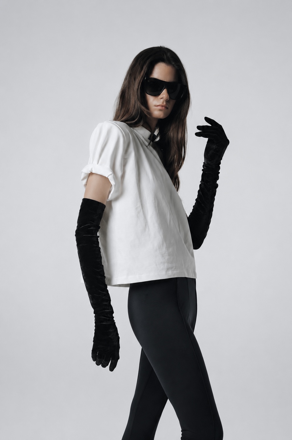 Final Touch Black Gloves