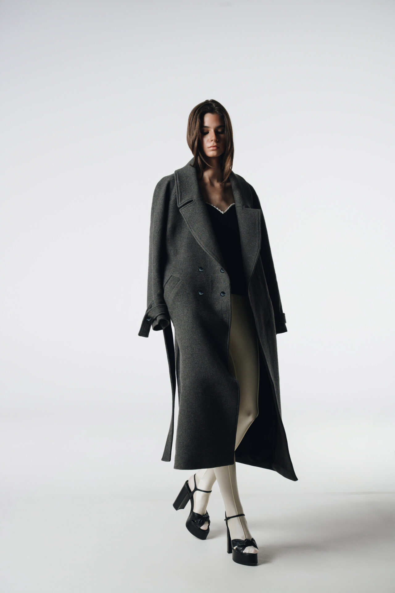 Class Act Grey Coat — prikaz 2