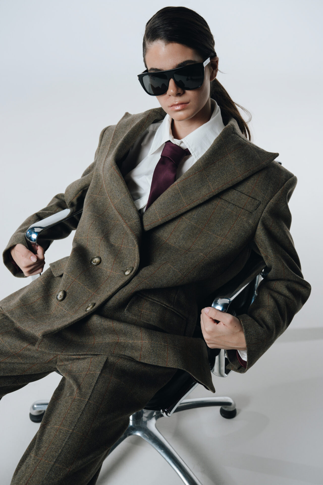 Fathers Pride Brown Suit — prikaz 4